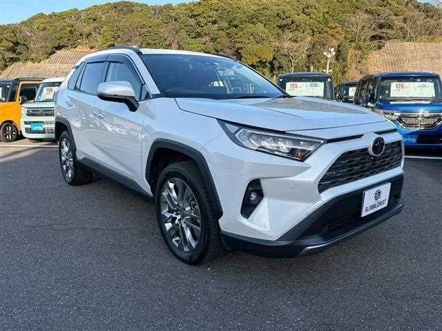 Toyota RAV4 2022 — миниатюра 5