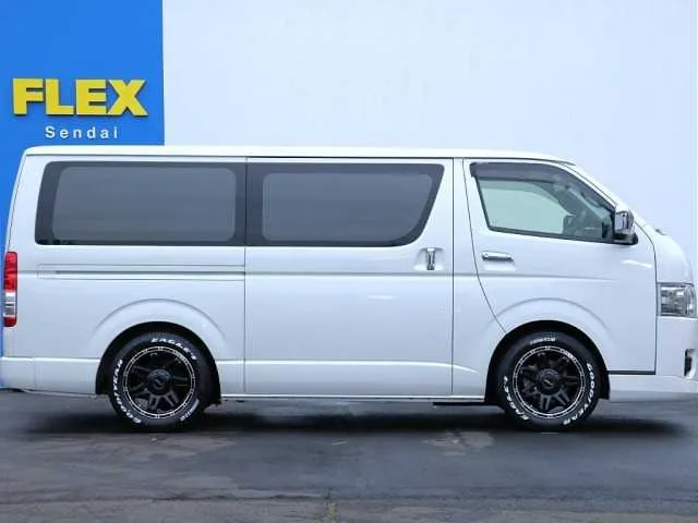 Toyota Hiace Van 2024 — миниатюра 3