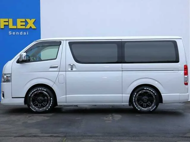 Toyota Hiace Van 2024 — миниатюра 5