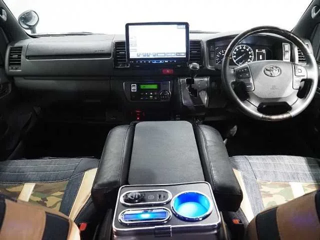 Toyota Hiace Van 2024 — миниатюра 4
