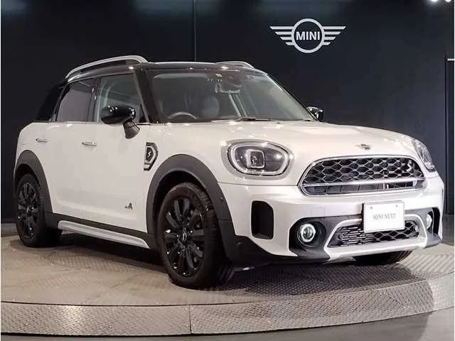 BMW MINI 2023 — миниатюра 4