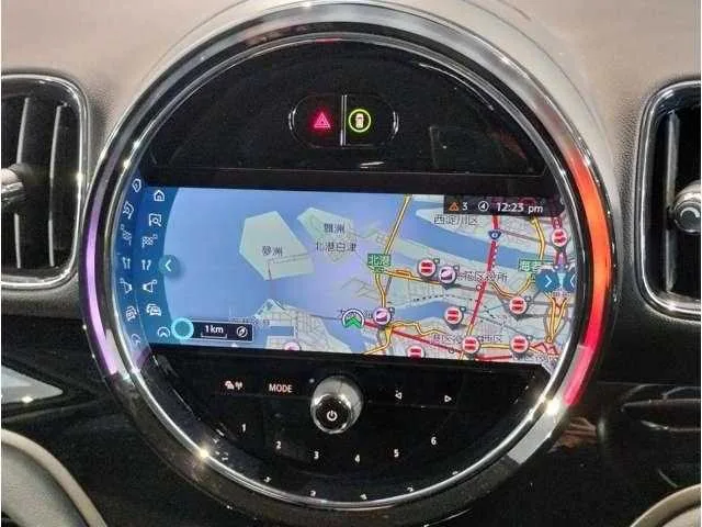BMW MINI 2023 — миниатюра 5