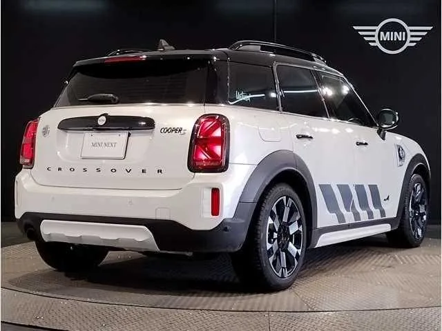 BMW MINI 2023 — миниатюра 2