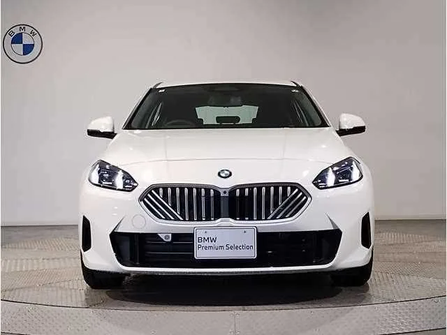 BMW 1 Series 120 2025 — миниатюра 3