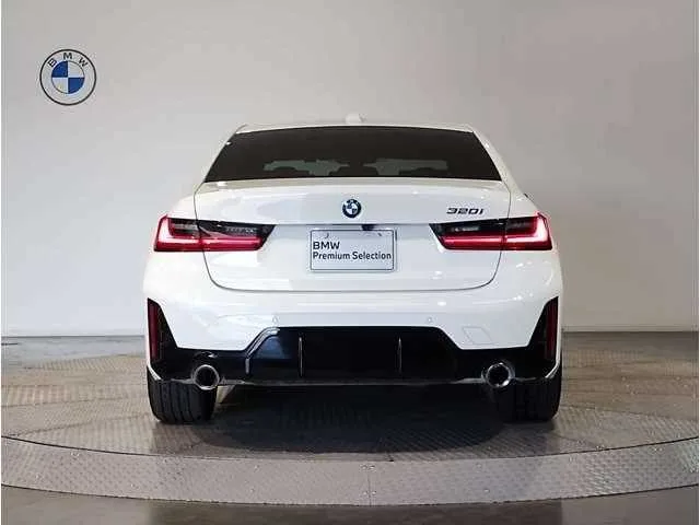 BMW 3 Series 2023 — миниатюра 5