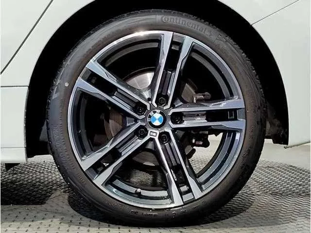 BMW 1 Series 2024 — миниатюра 4