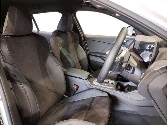 BMW 1 Series 2025 — миниатюра 3