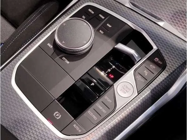 BMW 3 Series 2025 — миниатюра 4
