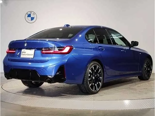 BMW 3 Series 2025 — миниатюра 2
