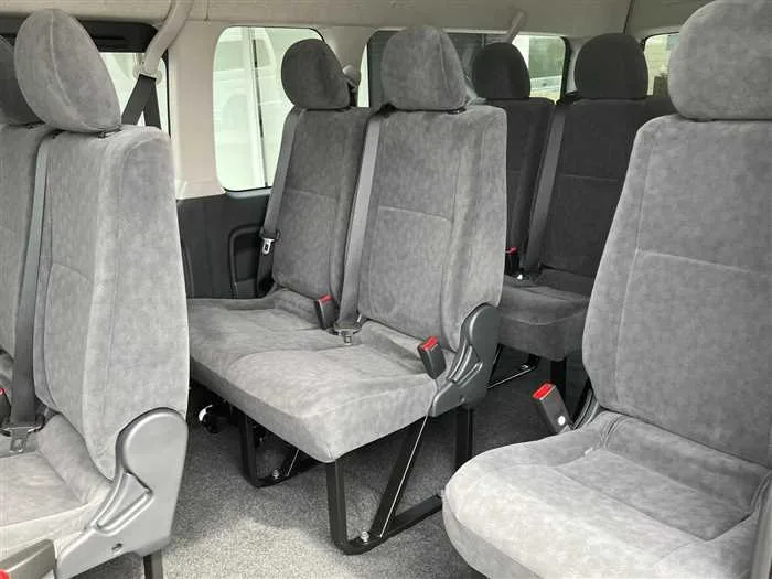 Toyota Hiace Wagon 2025 — миниатюра 5