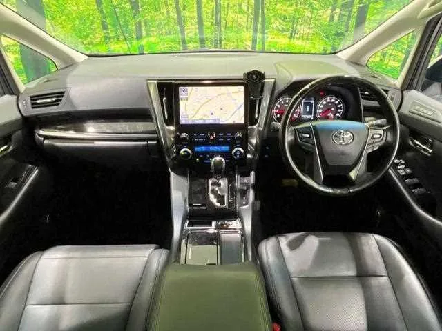 Toyota Alphard G 2022 — миниатюра 2