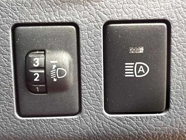 Toyota Landcruiser 70 2025 — миниатюра 3