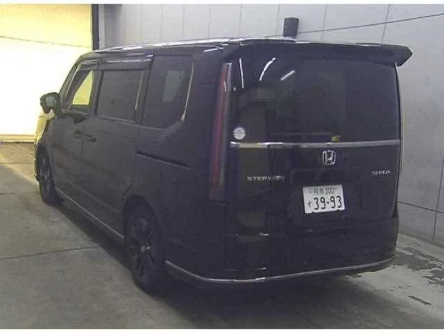 Honda Step WGN 2022 — миниатюра 2