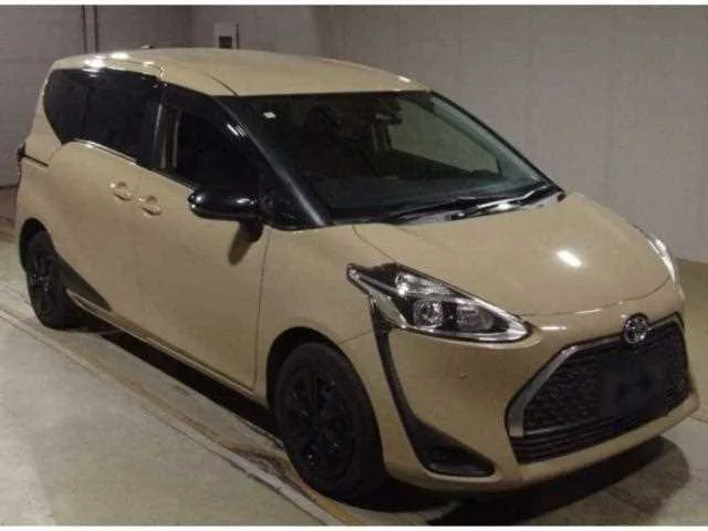 Toyota Sienta 2022 — фото 1, купить с доставкой в Москву