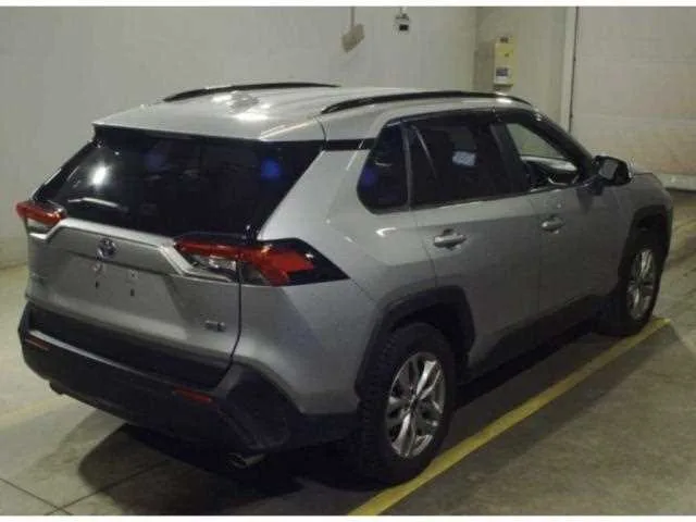 Toyota RAV4 2023 — миниатюра 2
