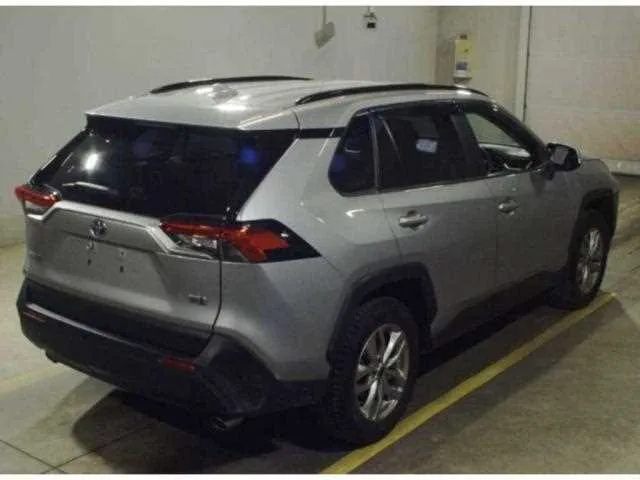 Toyota RAV4 2023 — миниатюра 5