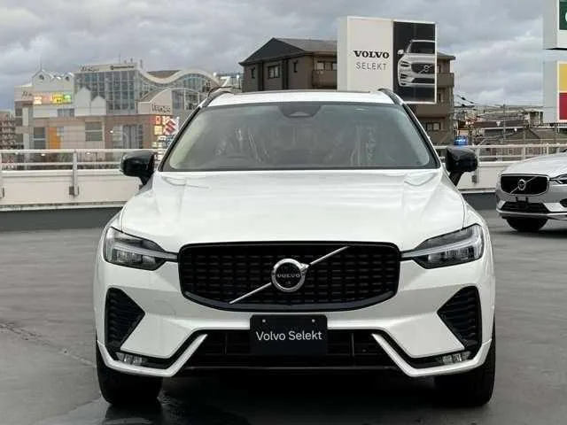 Volvo XC60 2025 — миниатюра 3