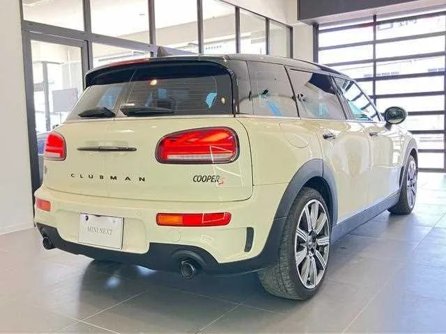 BMW MINI 2022 — миниатюра 3