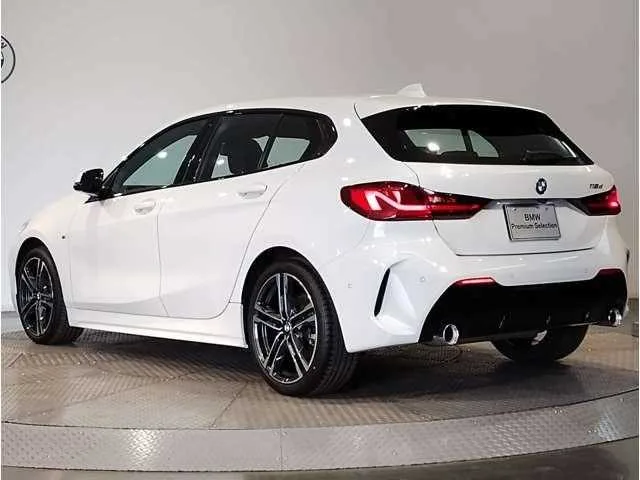 BMW 1 Series 2024 — миниатюра 4