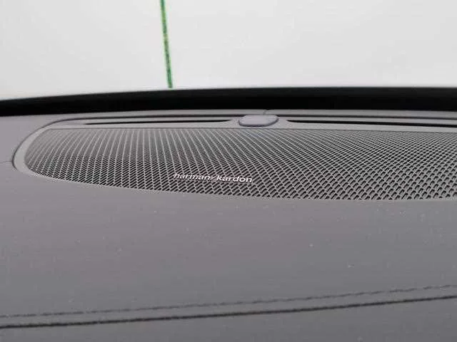 Volvo XC90 2024 — миниатюра 3