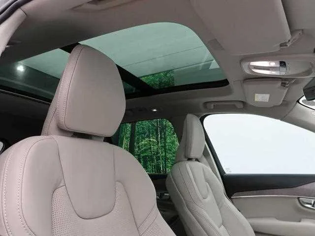 Volvo XC90 2024 — миниатюра 5