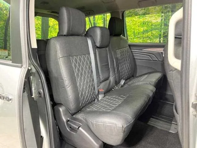 Mitsubishi Delica D:5 2024 — миниатюра 4