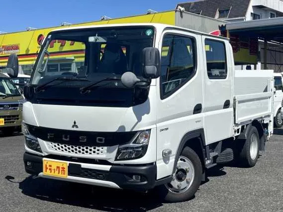 Mitsubishi Fuso Canter 2022 — фото 1, купить с доставкой в Москву