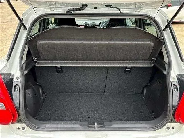 Suzuki Swift 2023 — миниатюра 3
