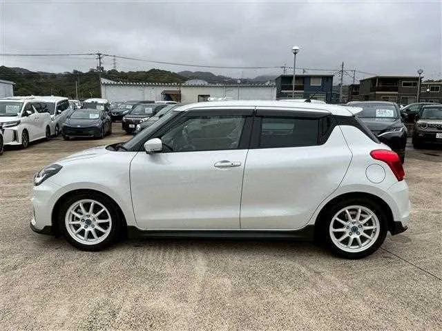 Suzuki Swift 2023 — миниатюра 4