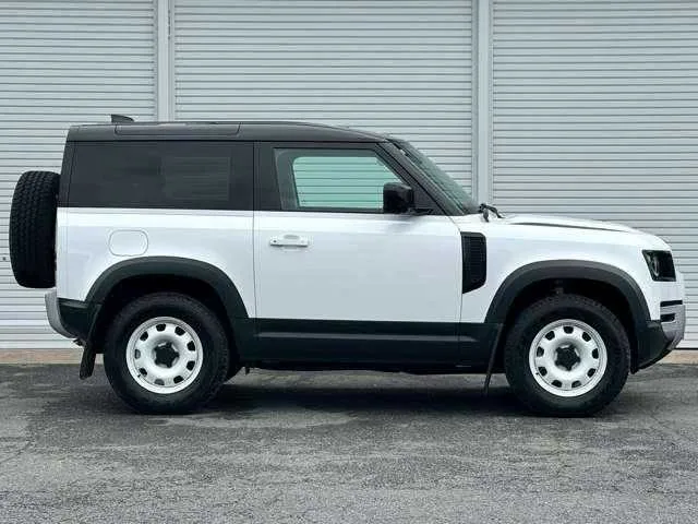 Land Rover Defender 2023 — миниатюра 2