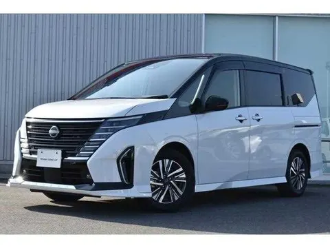 Nissan Serena 2026 купить в Москве