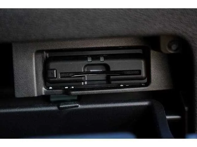 Nissan Serena 2022 — миниатюра 4