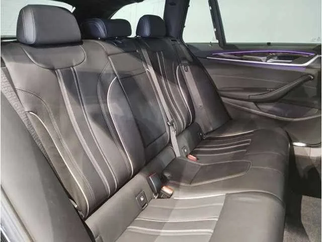 BMW 5 Series 2022 — миниатюра 3