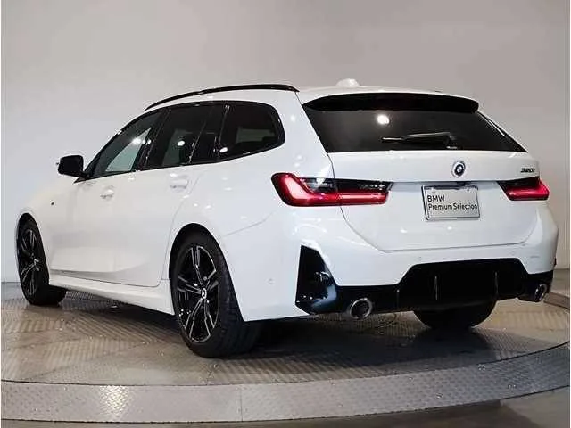 BMW 3 Series 2023 — миниатюра 2