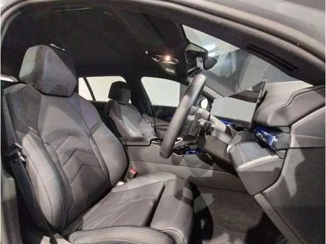 BMW 5 Series 2025 — миниатюра 3