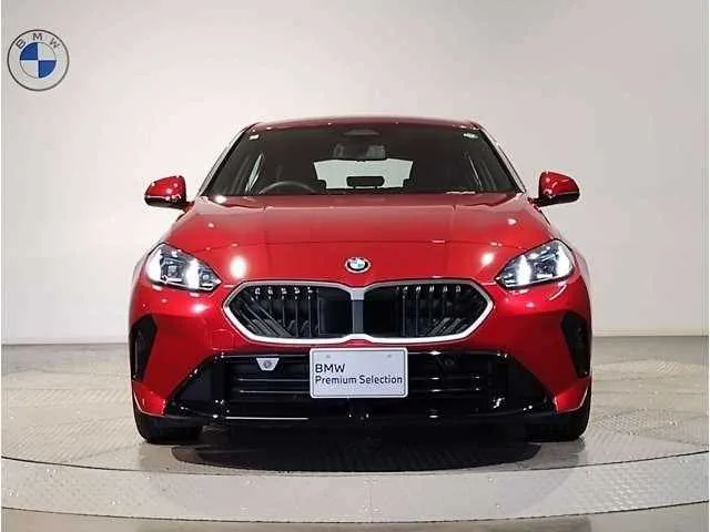 BMW 1 Series 2025 — миниатюра 3