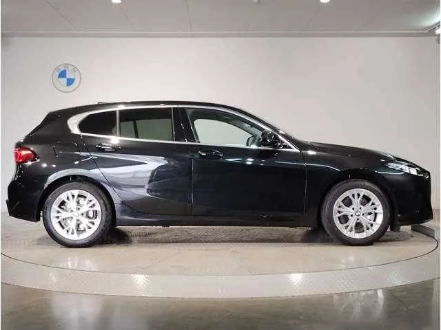 BMW 1 Series 120 2025 — миниатюра 4