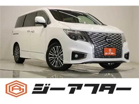 Nissan Elgrand 2024 купить в Москве