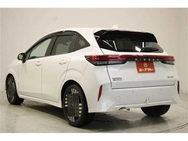 Nissan Note 2024 — миниатюра 4