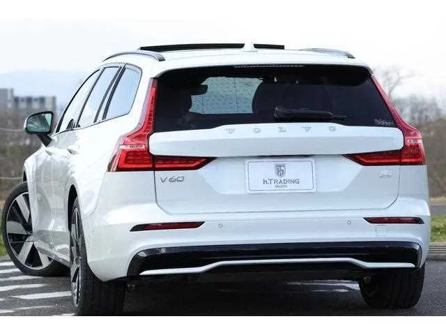 Volvo V60 2024 — миниатюра 2