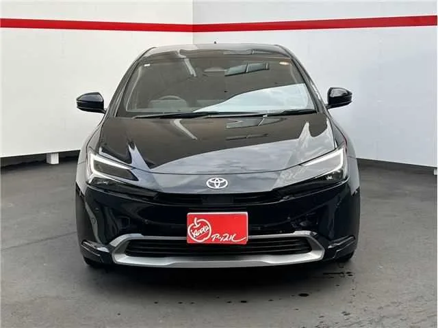 Toyota Prius ZDA+P 2023 — миниатюра 2