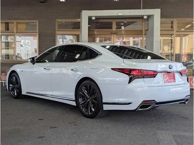 Lexus LS LS500 FSportNaviSR 2022 — миниатюра 2