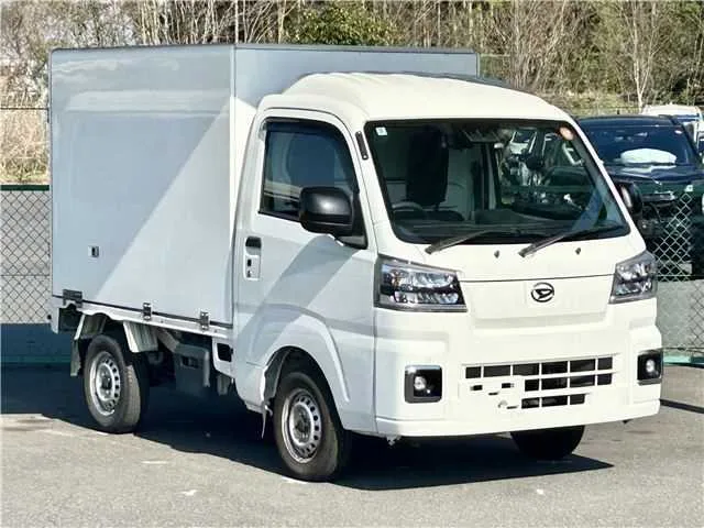 Daihatsu Hijet Truck FRP -7 2023 — фото 1, купить с доставкой в Москву