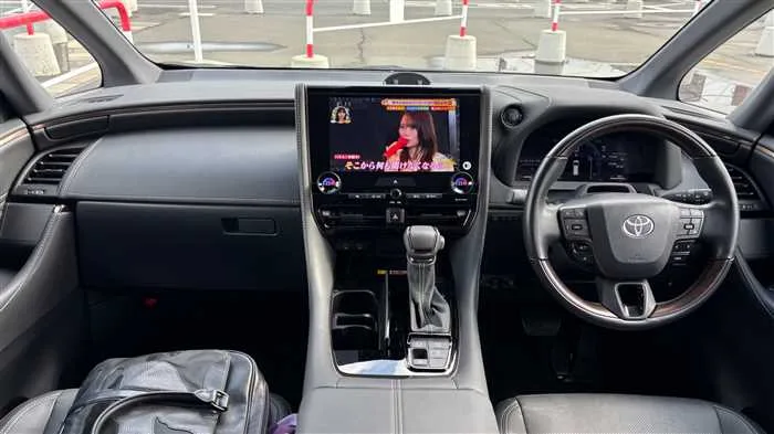 Toyota Alphard Z 2024 — миниатюра 5