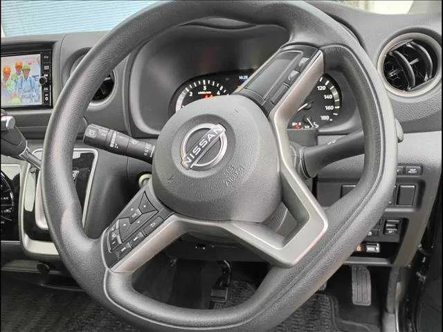 Nissan Caravan Premium GX 4WD 2023 — миниатюра 4
