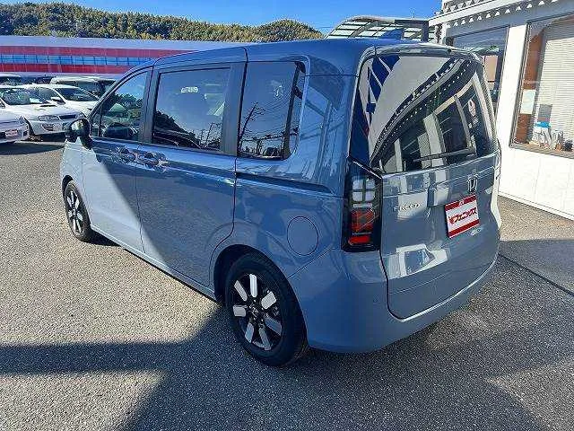 Honda Freed e:HEV AIR EX 2025 — миниатюра 4