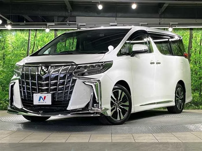 Toyota Alphard 2022 — фото 1, купить с доставкой в Москву