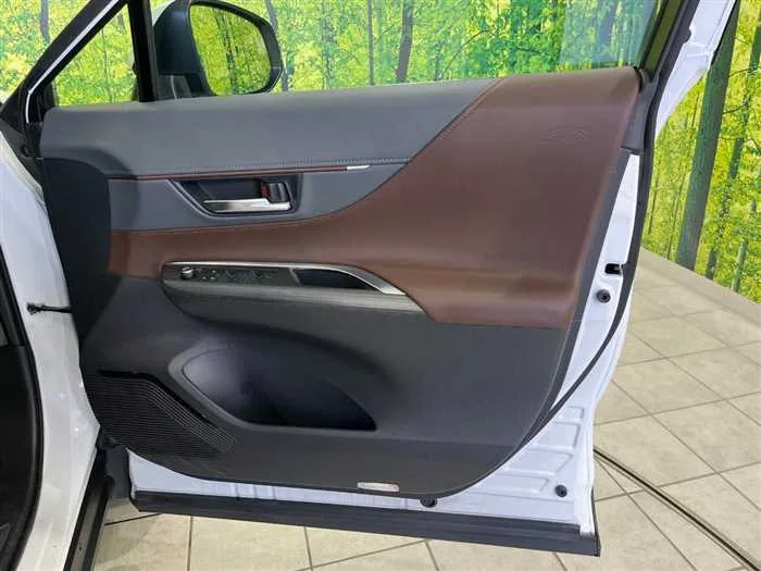 Toyota Harrier Hybrid 2024 — миниатюра 5