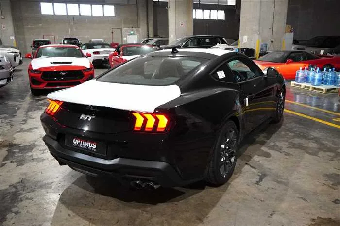 Ford Mustang BRAND NEW MUSTANG 5.0 GT 2026 — миниатюра 5