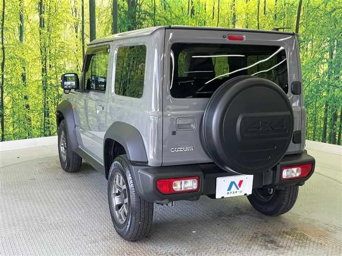Suzuki Jimny Sierra 2025 — миниатюра 4